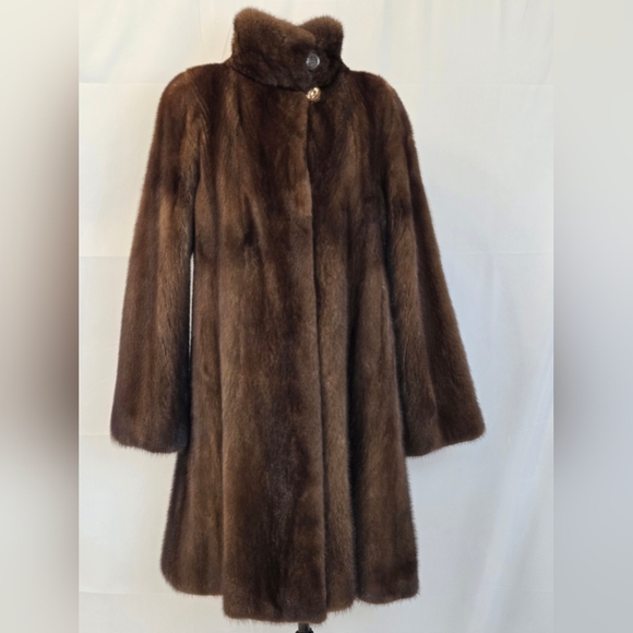 Luxurious Coat By MANAKA, NWT Women's Real Mink Fur, Scanbrown, Sz S - Picture 2 of 15